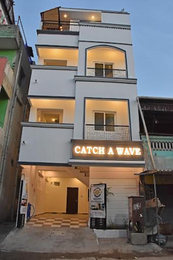 Catch A Wave Mahabalipuram Hotel Exterior photo